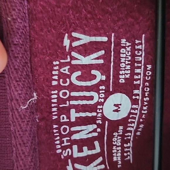The Kentucky Shop Shop Local KY Fall Crewneck Mums Size M - Picture 4 of 4
